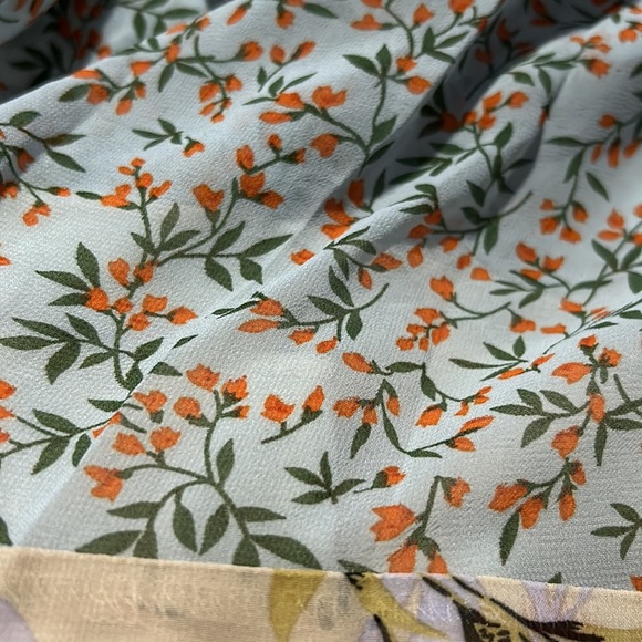 CodeXMode Blush Floral MIDI Skirt - Picture 3 of 4